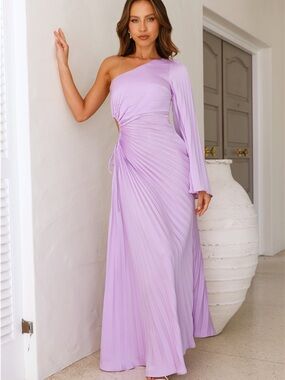 BNWT STYLE WONDERLAND SATIN ONE SHOULDER MAXI DRESS LILAC - NEVER WORN